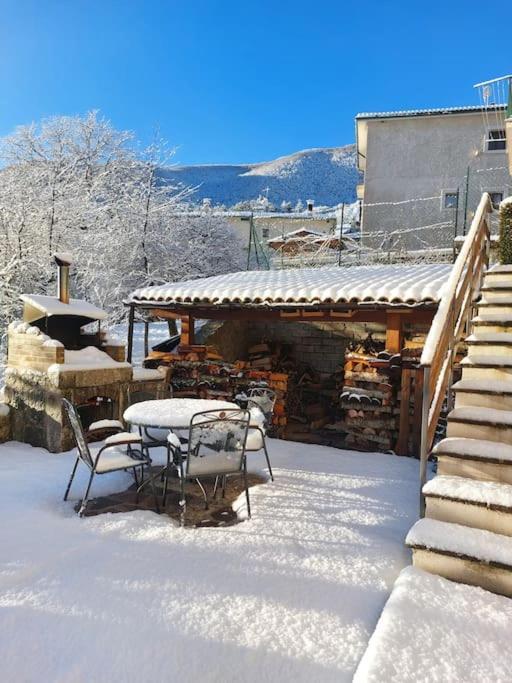 A Due Passi Dai Lupi Villa Civitella Alfedena Exterior foto