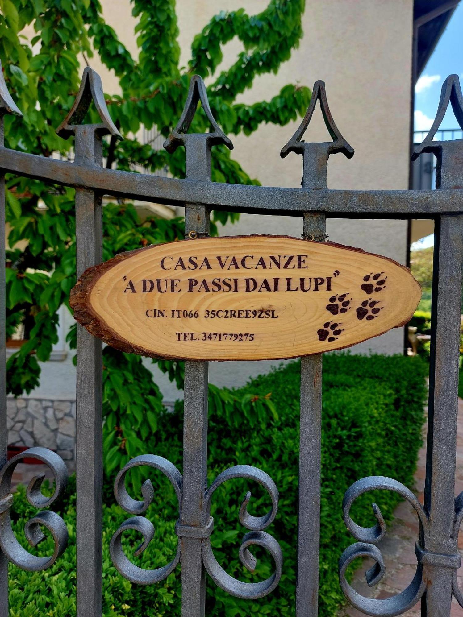 A Due Passi Dai Lupi Villa Civitella Alfedena Exterior foto